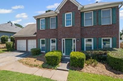 10905 Pinewalk Forest Circle