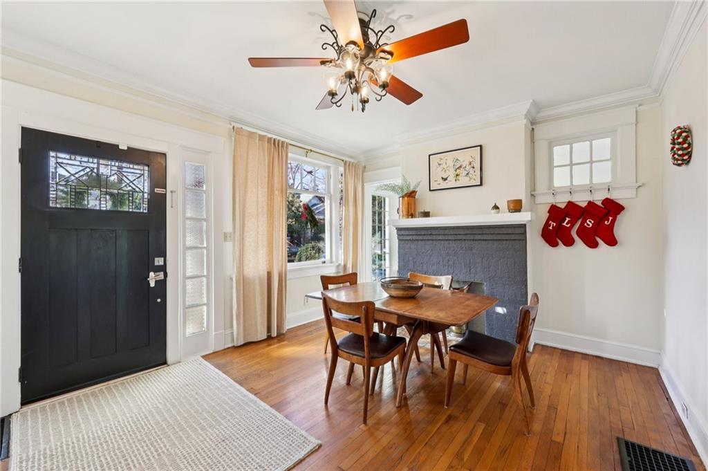 1470 Hartford Avenue SW