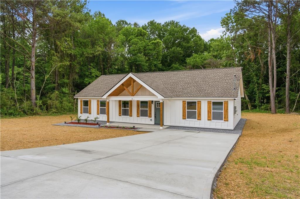 15 Plantation Drive NE