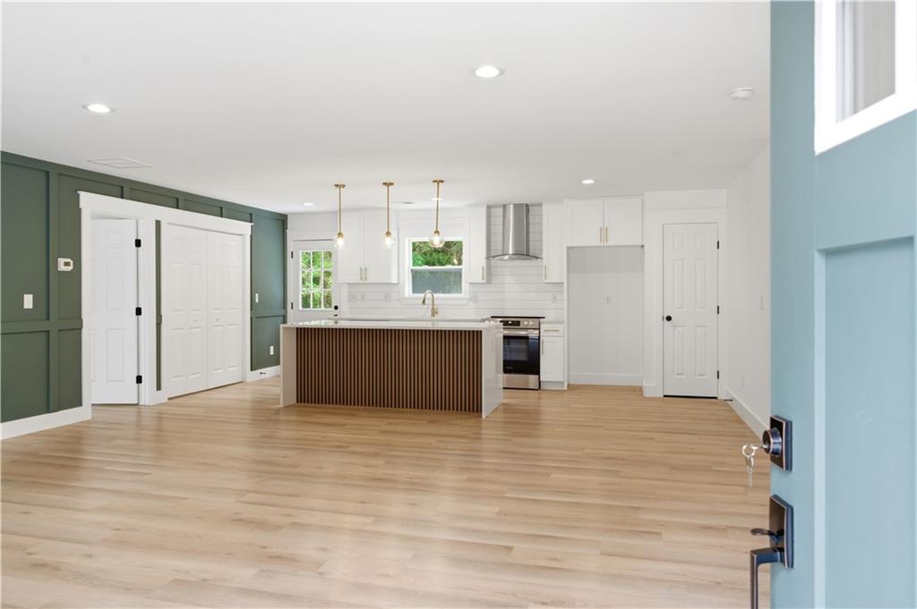 15 Plantation Drive NE