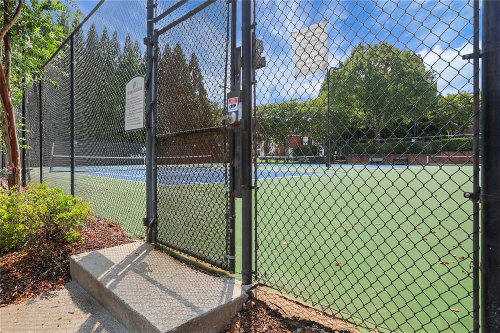 Academy Park - Residential