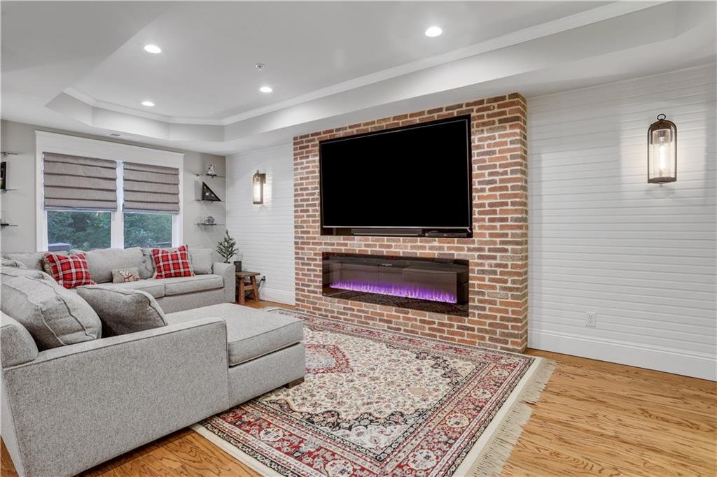 Academy Park - Residential