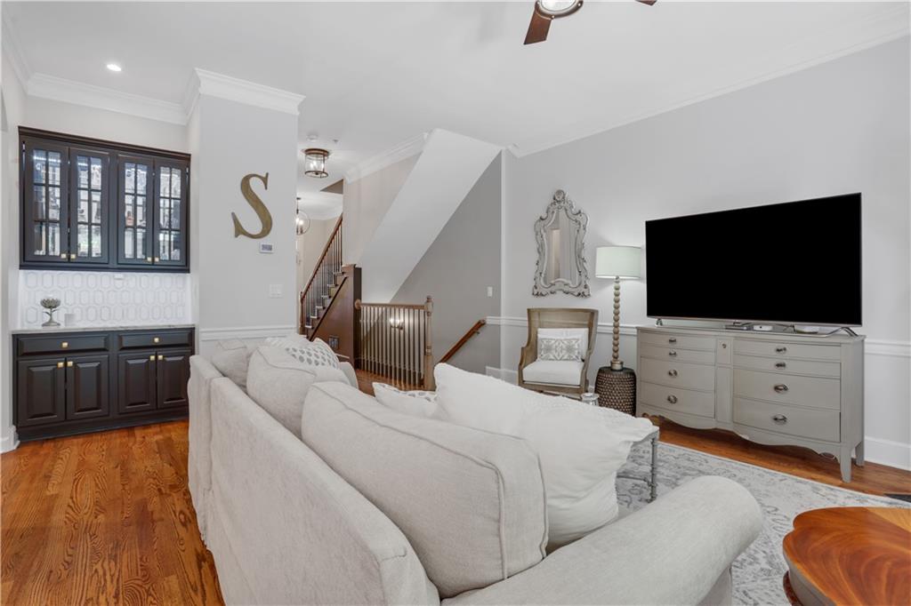 Academy Park - Residential