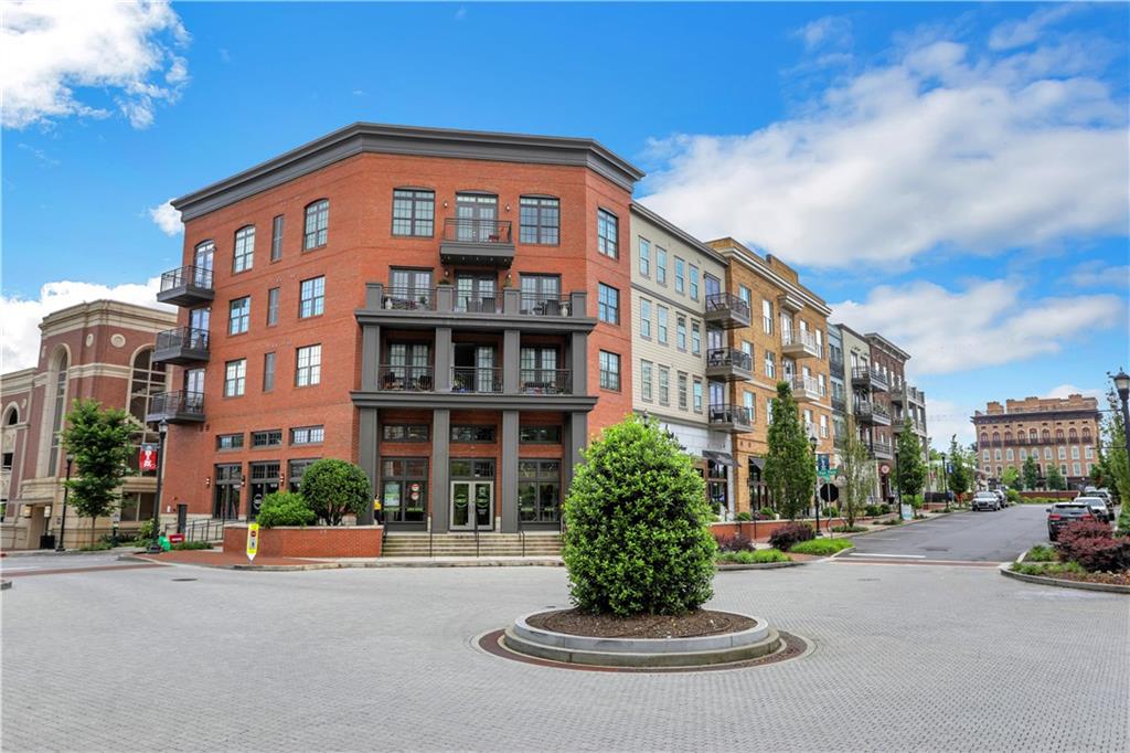 Academy Park - Residential