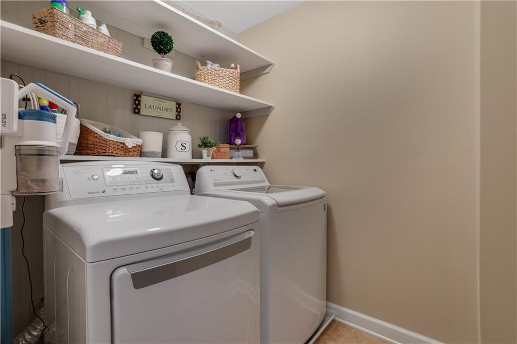 Academy Park - Residential