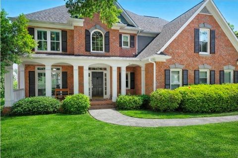 Homes For Sale - 309 Hidden Wood Court<br/> Lawrenceville, GA 30043