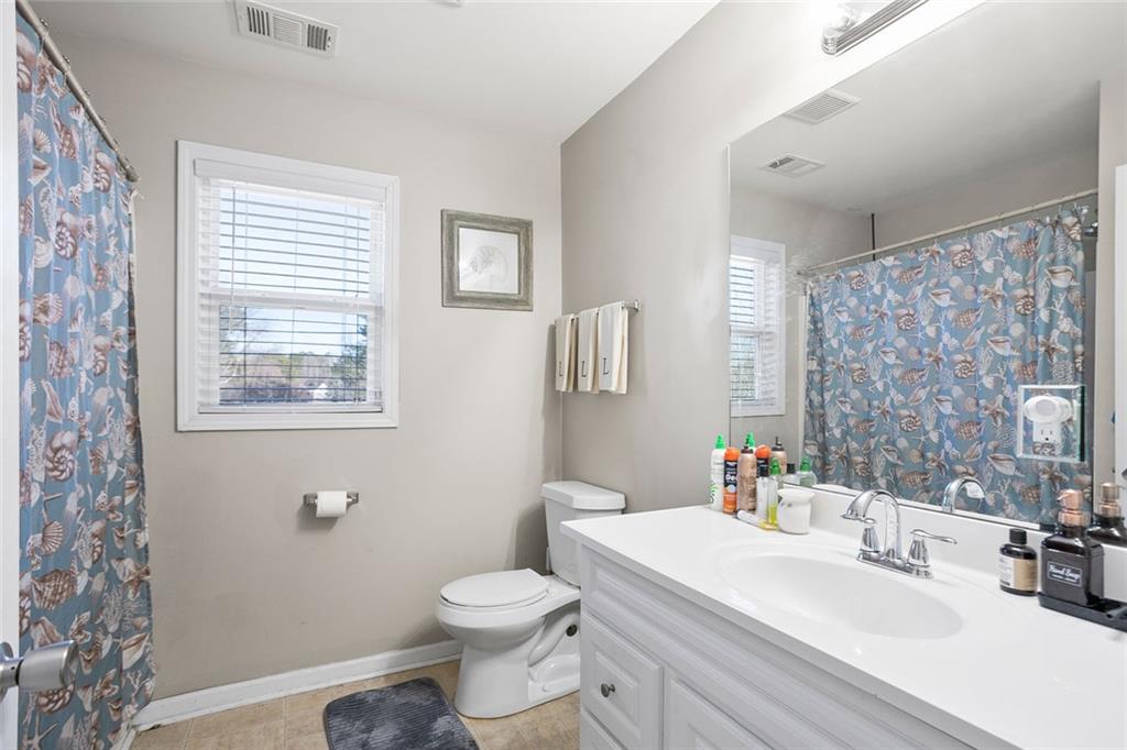 740 Helga Drive, Woodstock, Georgia image 13