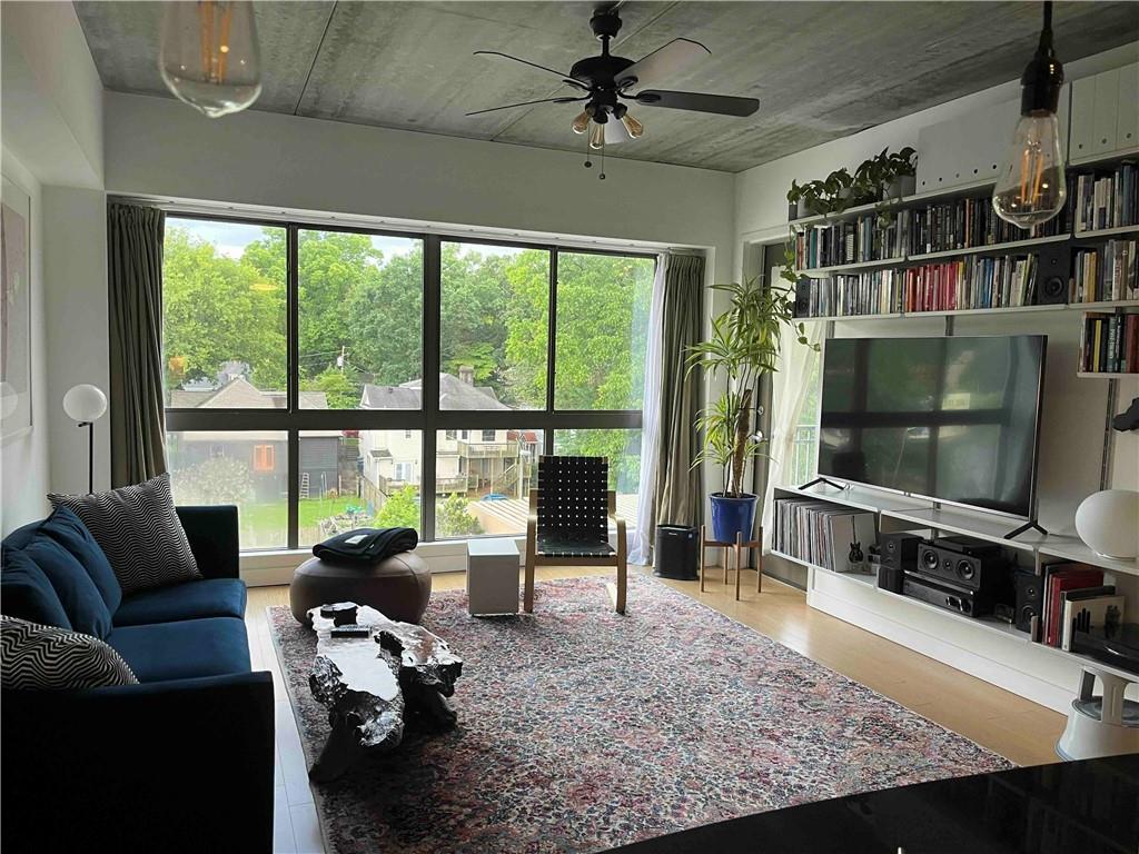 Oakland Park - Residential Lease