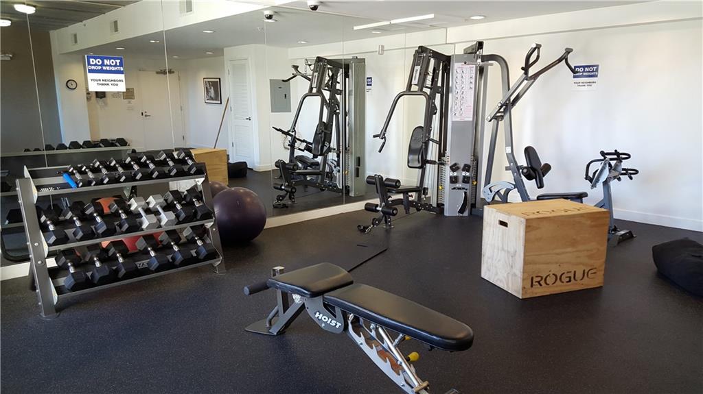 Oakland Park - Residential Lease