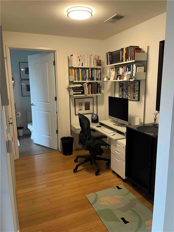 Oakland Park - Residential Lease