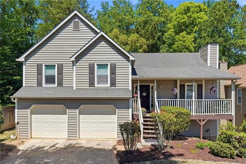 Photo of 1500 Chapel Hill Lane SW, Marietta, GA 30008 (MLS # 7752790)