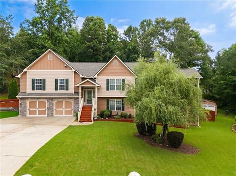 Homes For Sale - 55 Meridian Point<br/> Dallas, GA 30132