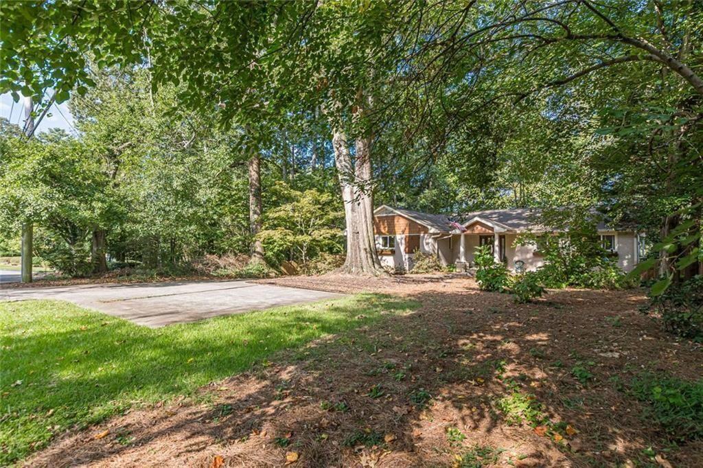 1404 Briarcliff Road NE