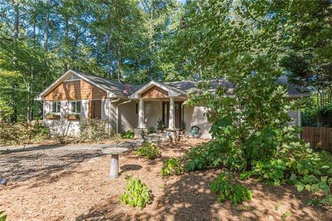 Photo of 1404 Briarcliff Road NE, Atlanta, GA 30306 (MLS # 7647000)