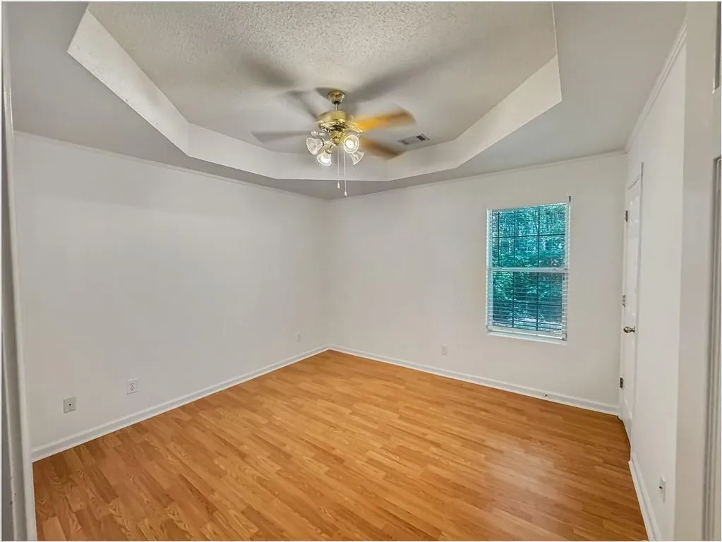 Newnan, Georgia 30277, United States, 3 Bedrooms Bedrooms, ,2 BathroomsBathrooms,Residential,Active,204821