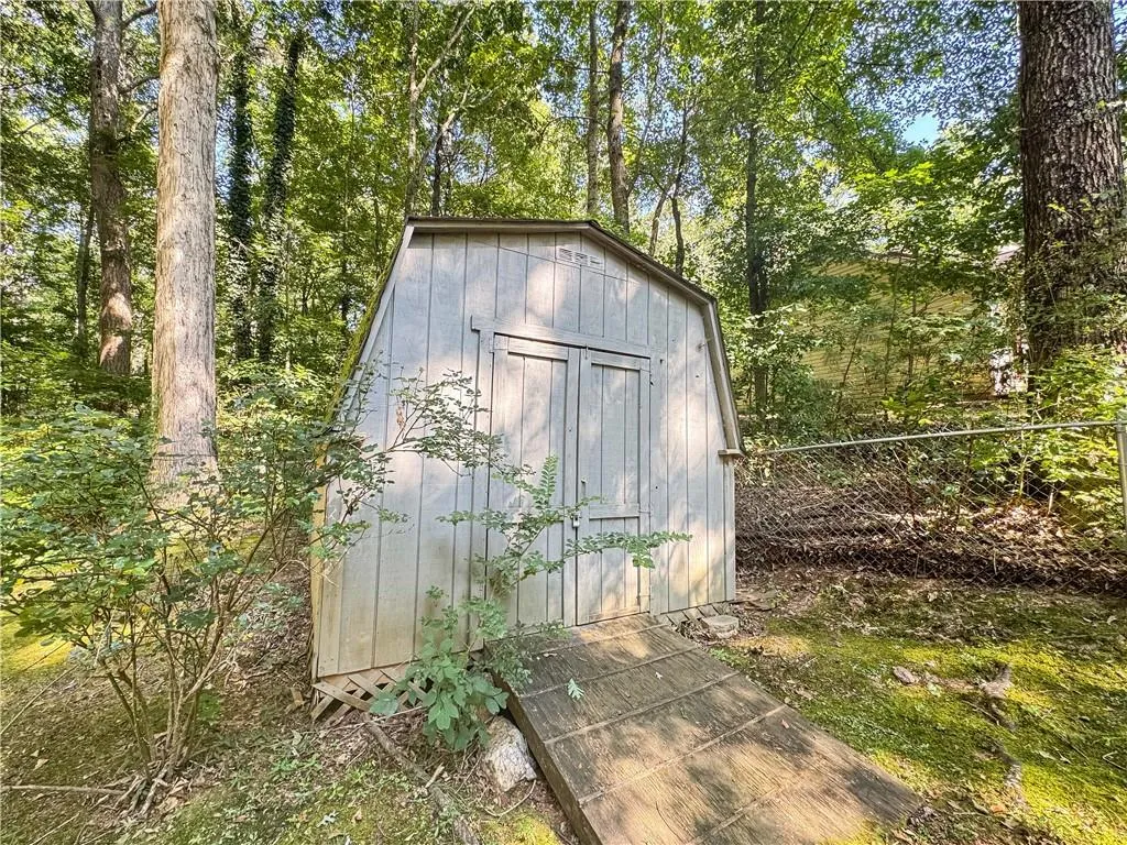 Newnan, Georgia 30277, United States, 3 Bedrooms Bedrooms, ,2 BathroomsBathrooms,Residential,Active,204821