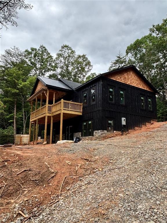 320 East Ridge Ln