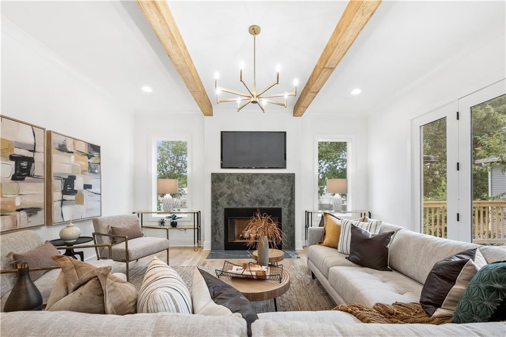 952 Pebblebrook Road SE