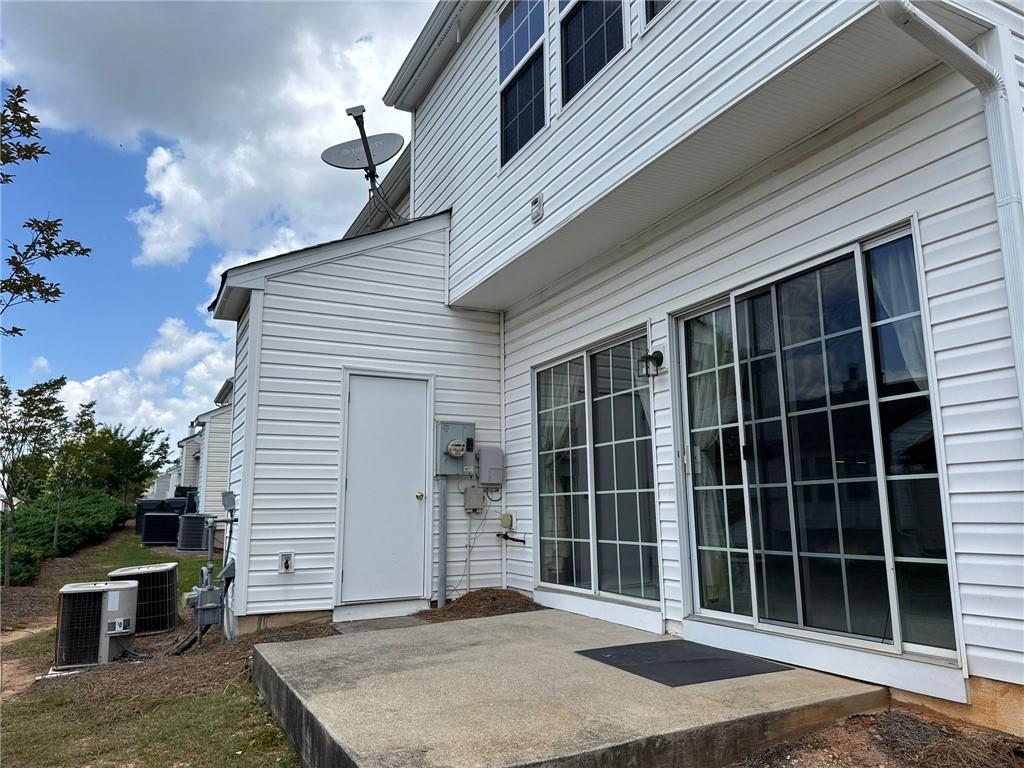 923 Prestwyck Court