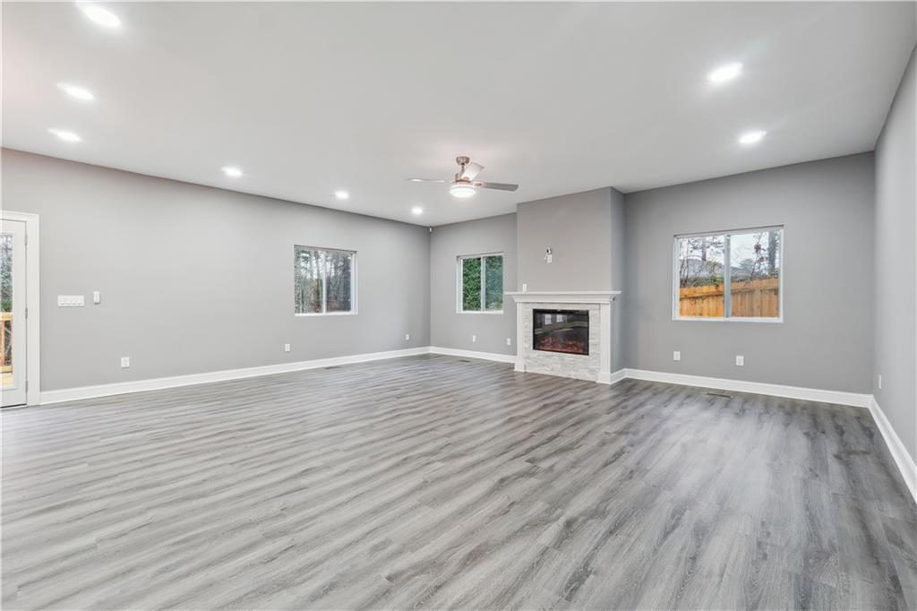 401 S Gordon Road SW