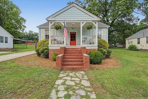 Homes For Sale - 3348 Bloomfield Avenue<br/> Clarkdale, GA 30111