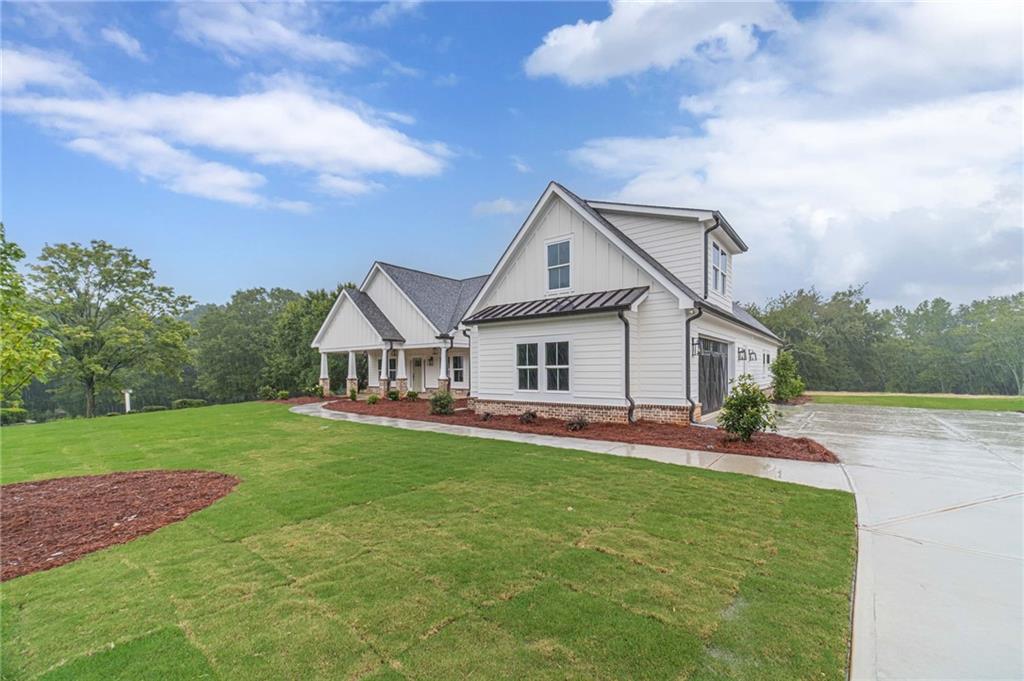 1290 Grapevine Trail