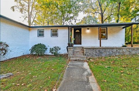 3807 GREENHILL Drive Chamblee GA 30341