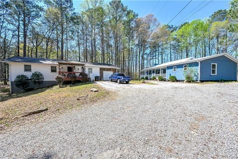 Photo of 5955 Kemp Drive Dr, Acworth, GA 30102 (MLS # 7757096)