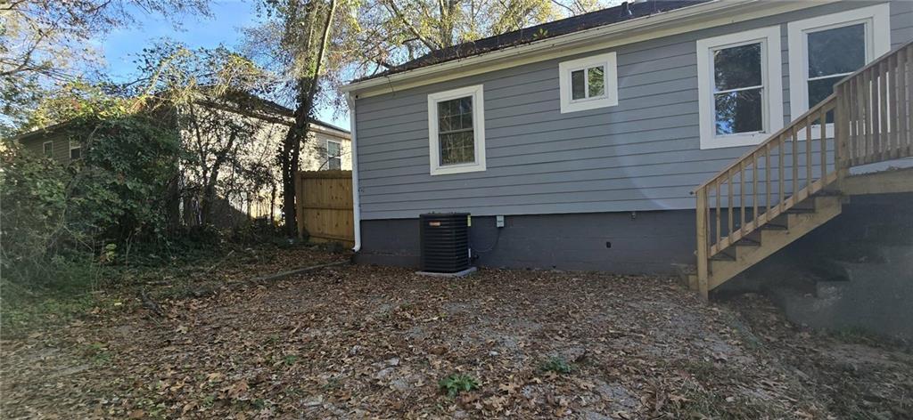 822 Midway Street SE