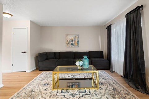 Condo For Sale - 313 Country Club Drive<br/> Jonesboro, GA 30238
