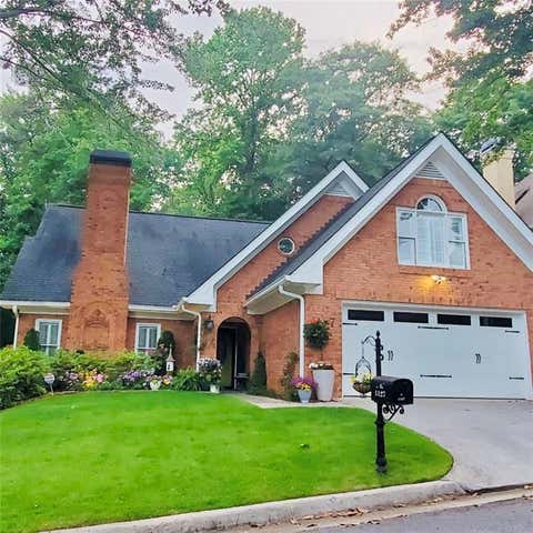 Homes For Sale - 1127 Druid Lake<br/> Dekalb County, Decatur, GA 30033