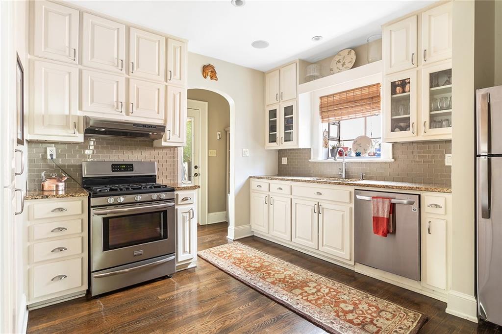 2029 Tuxedo Avenue NE