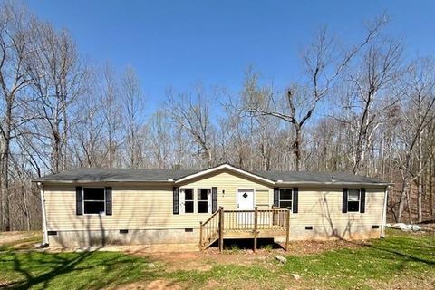 Homes For Sale - 460 Cherokee Trail<br/> Ball Ground, GA 30107