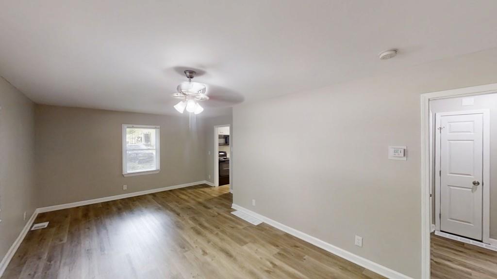 568 McWilliams Road SE