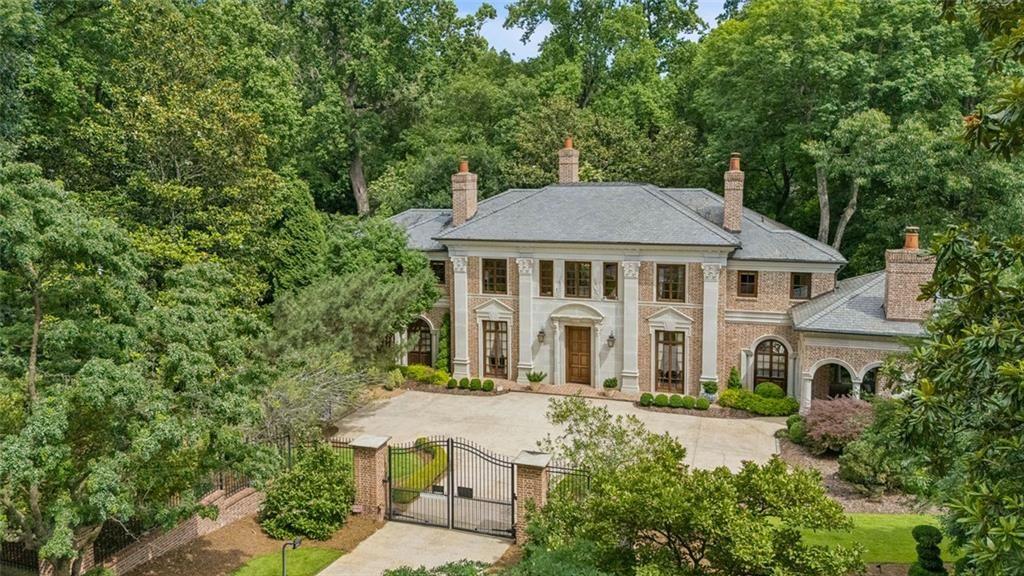 125 Blackland Road NW