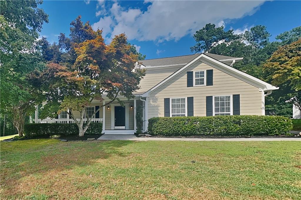 Charming 4 bed, 2.5 bath,2,506 sqft home in Loganville! Open kitchen concept with updated counters and a spacious living room. Primary suite with attached bathroom. Spacious backyard, great for gatherings! Pets accepted on a case by case basis. Additional admin fees apply. The Fireplace is decorative. Schedule your showing today! This home is as-is.
This home may be located within a Homeowners Association (HOA) community. If so, residents will be responsible for adhering to all HOA rules and regulations. Please contact your agent or landlord's agent for more information.