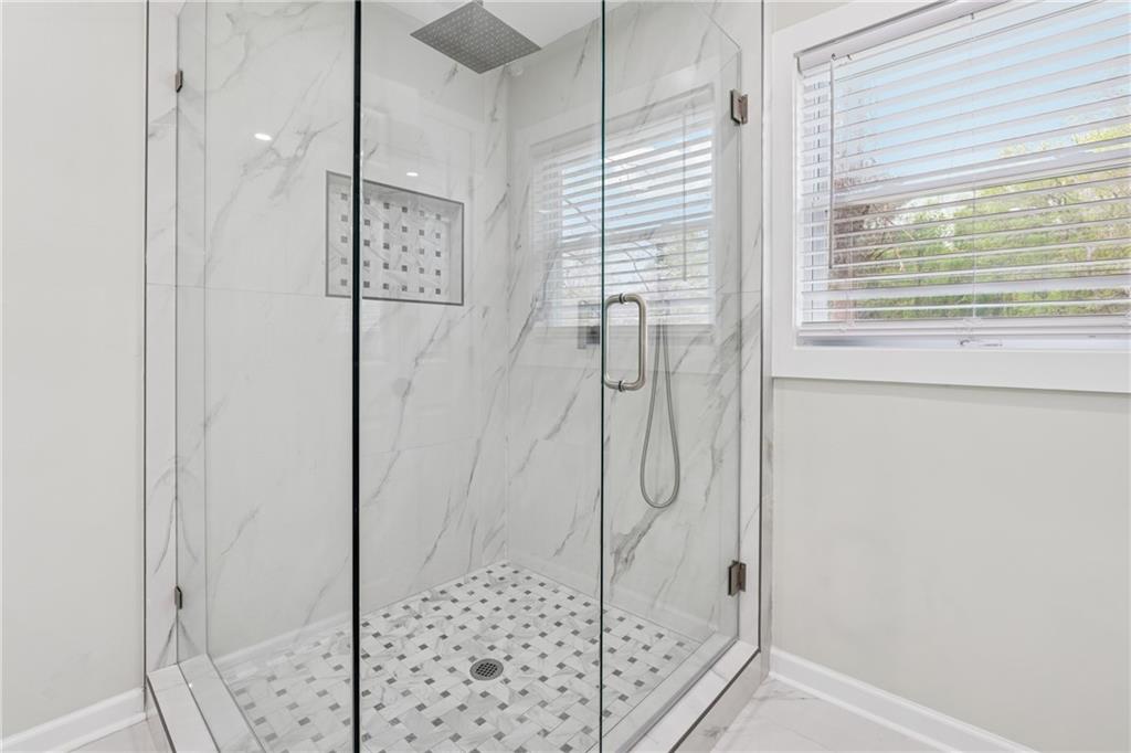 307 Gordon Woods Drive, Mableton, Georgia image 31