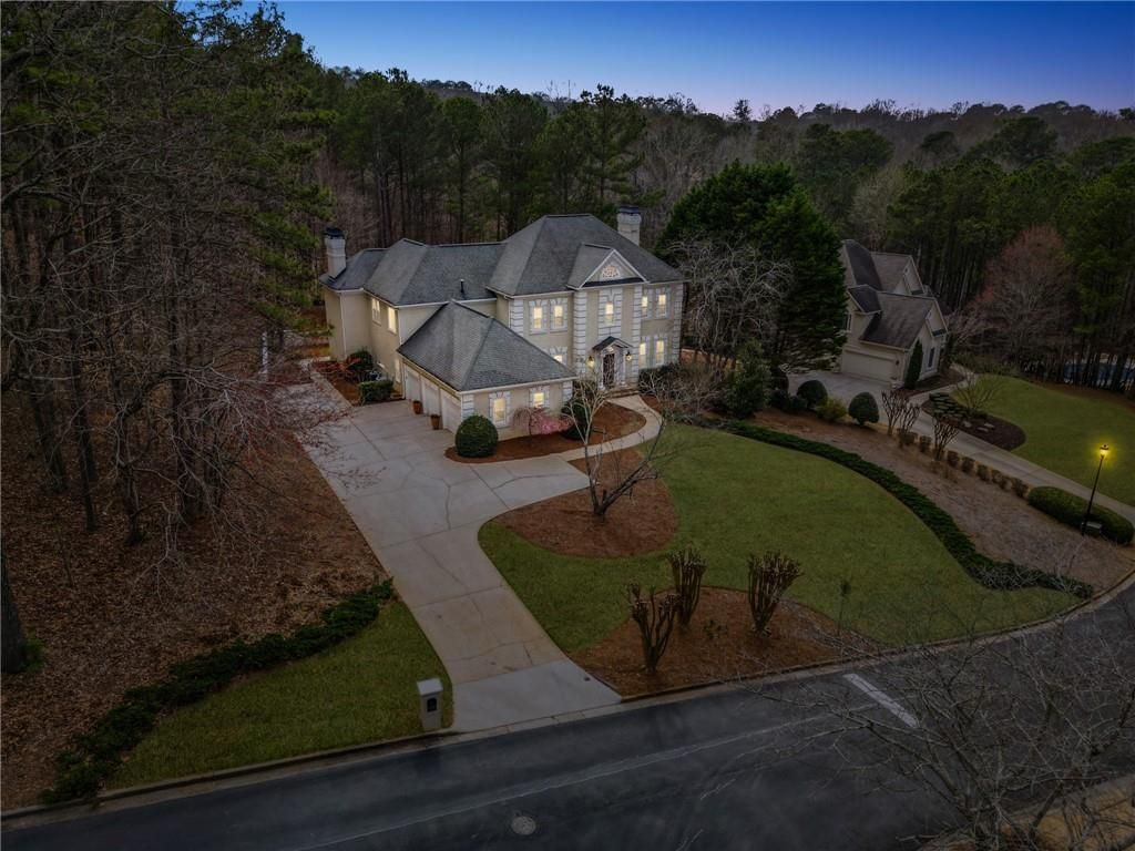 Photo of 3610 Mansions Parkway, Berkeley Lake, GA 30096 (MLS # 7729173)