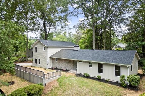 6405 Cherry Tree Lane Atlanta GA 30328