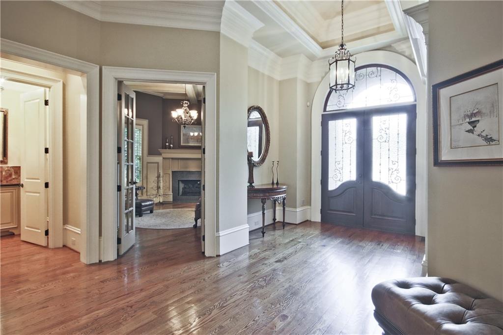 5118 Greythorne Lane