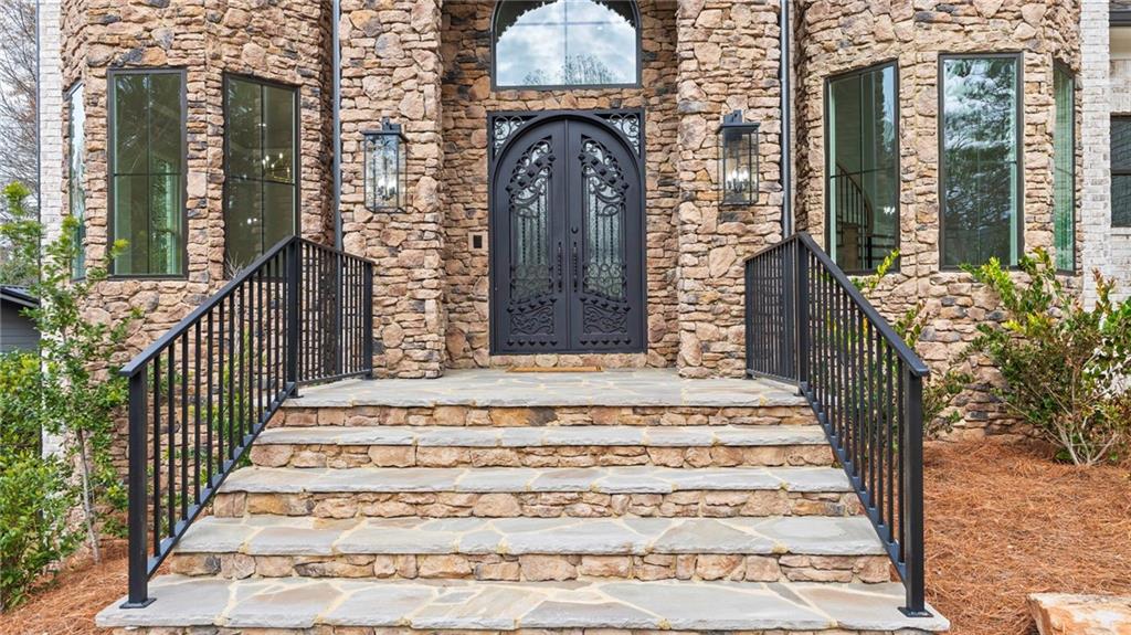 1694 Harts Mill Road NE