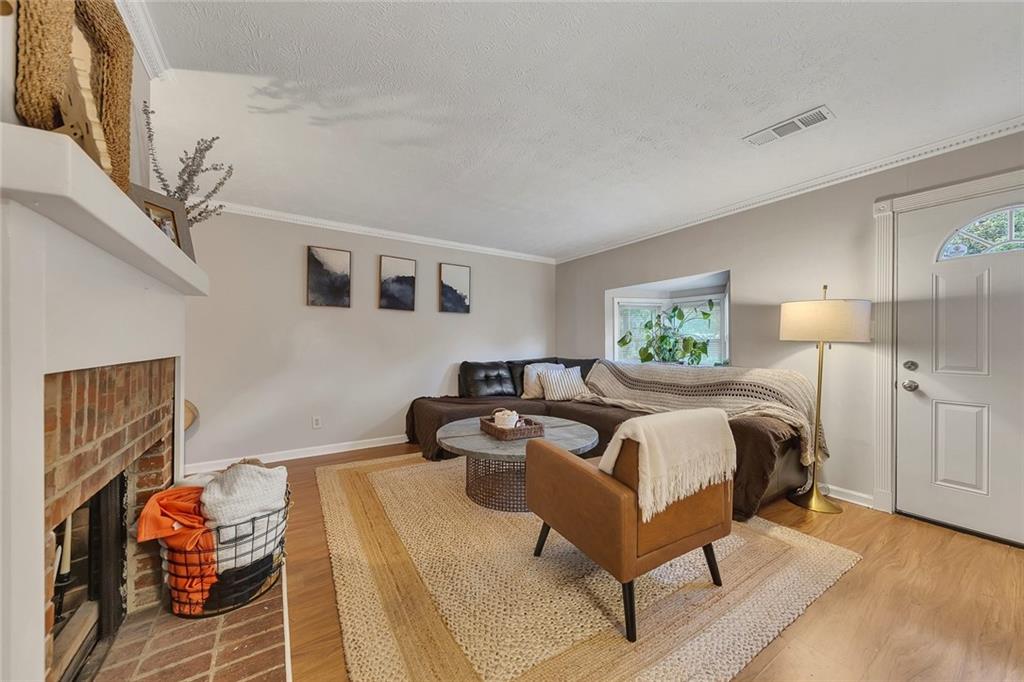 289 Westland Way SW