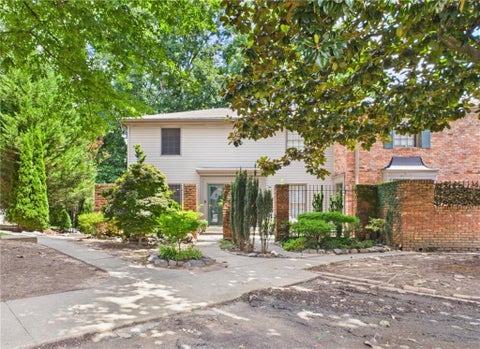 Condo For Sale - 3101 Colonial Way #O<br/> Atlanta, GA 30341
