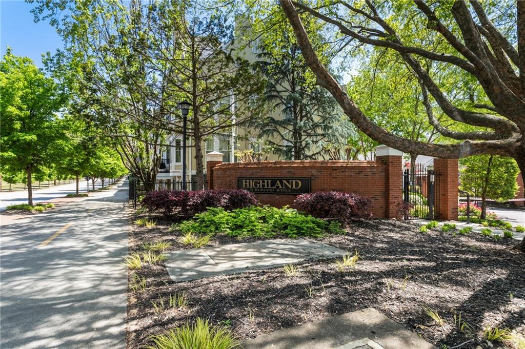 375 Highland Avenue NE 1011