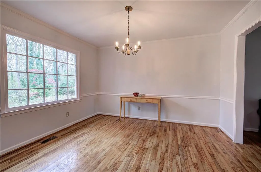 Marietta, Georgia 30068, United States, 4 Bedrooms Bedrooms, ,3 BathroomsBathrooms,Residential,Active,171200