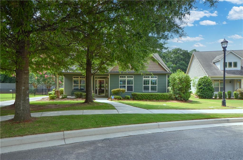 133 Dean Circle