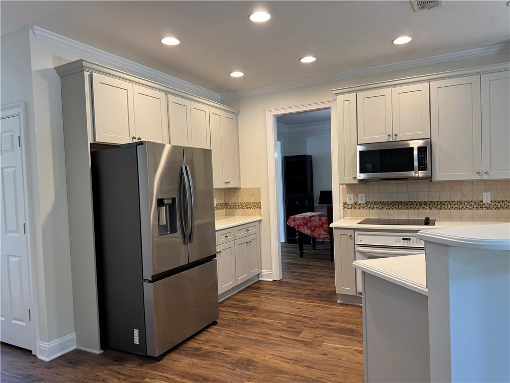 Power Pointe - Residential Lease