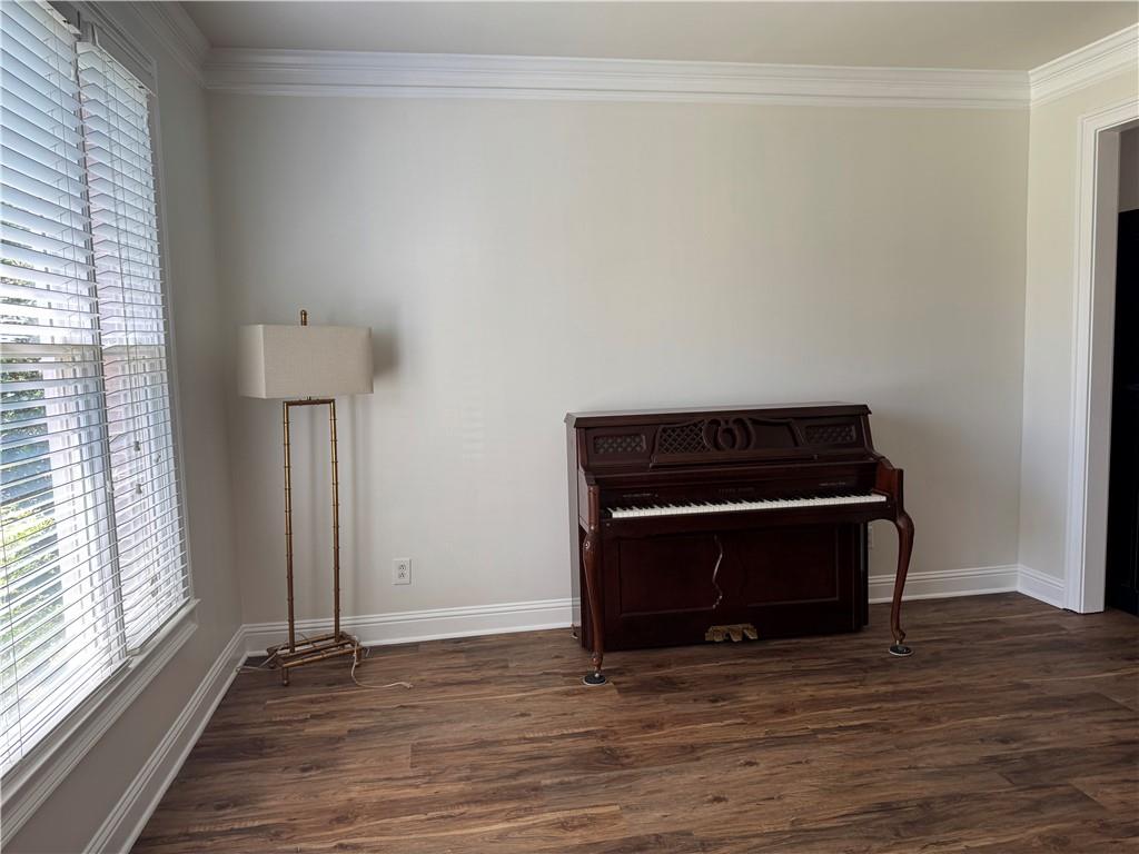 Power Pointe - Residential Lease