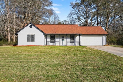 Homes For Sale - 79 Water View Drive<br/> Stockbridge, GA 30281