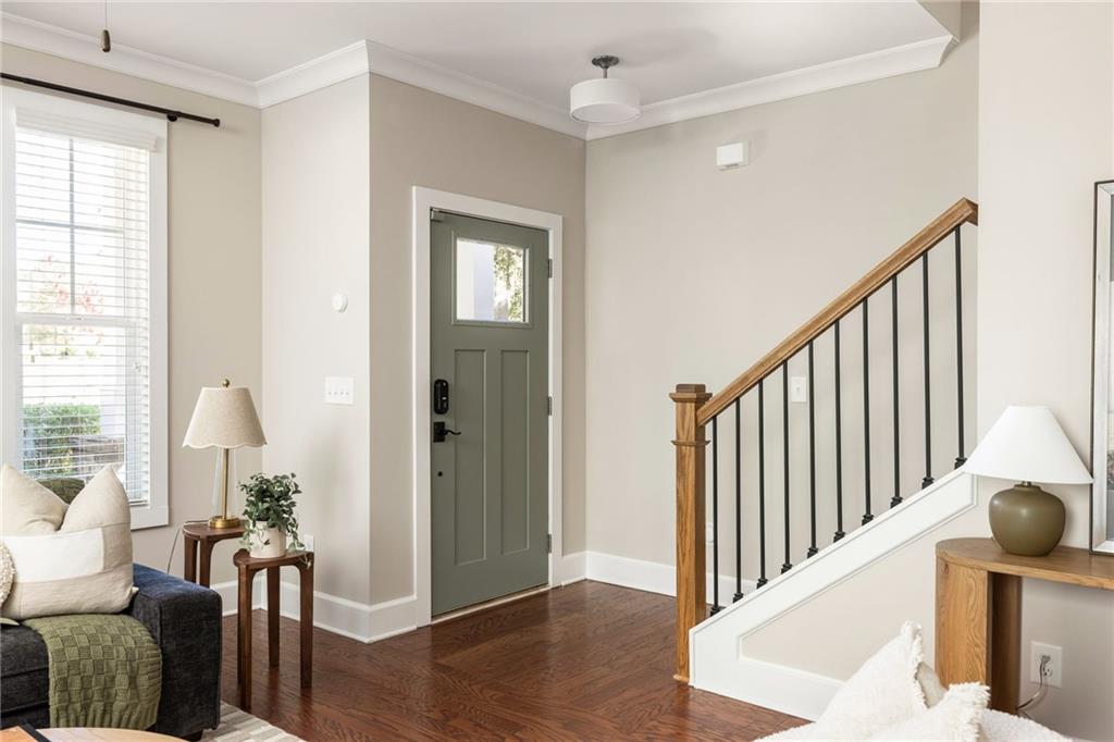 1939 Yellow Finch Trail SE